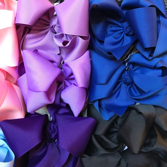 Hair bows main image 2